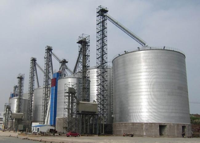 九合垸原种场大型钢板库构造参数及水泥储存质量